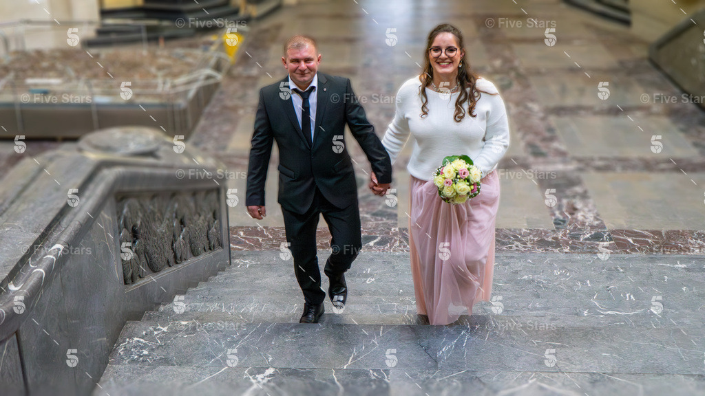 DSC00523_mitLogo14 | Five Stars Fotografie und Videografie fängt Ihre besonderen Momente mit atemberaubenden Bildern und hochwertigen Videos ein. Perfekt für Hochzeiten, Events und mehr – lassen Sie sich von unserer Expertise und Kreativität begeistern.