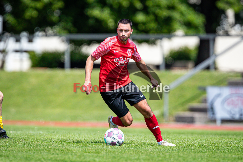 TSV Peißenberg vs SV Münsing-Ammerland | Abstiegs Qualifikationsrunde Kreisliga Gruppe C, TSV Peißenberg vs SV Münsing-Ammerland, 20240511,
Andreas HETT (TSVP 20) in Aktion, Freisteller,
2024-05-11 in Peißenberg (Sportplatz Peißenberg)
Andreas HETT (TSVP 20)
Copyright: WolfgangxLindner www.foto-lindner.de