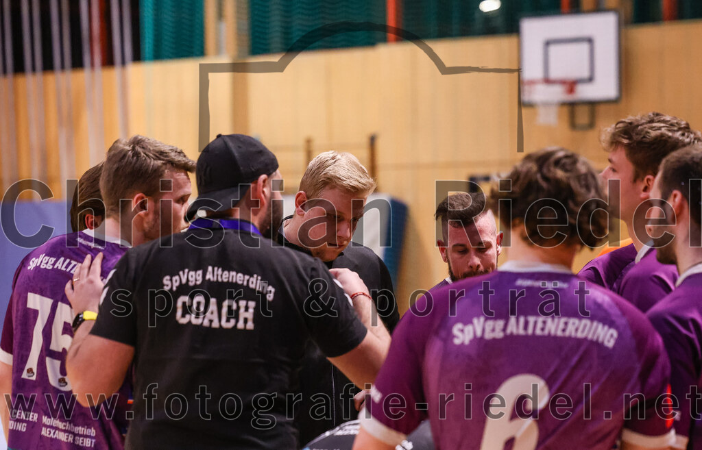 2025-03-15_068_SpVgg_Altenerding_gegen_TSV_Schleissheim | Erding, Deutschland, 15.03.2025:Handball, Bezirksoberliga Männer 2024 / 2025, 18. Spieltag, SpVgg Altenerding gegen TSV Schleißheim, Endergebnis: 32:27Foto: Christian Riedel / fotografie-riedel.net
