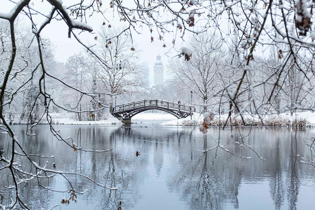 Johanna-Park | Der Johanna-Park in Leipzig verbindet Ruhe, Natur und Citynähe – ideal für Spaziergänge, Entspannung und Ausblicke auf die Stadtkulisse. - Realisiert mit Pictrs.com
