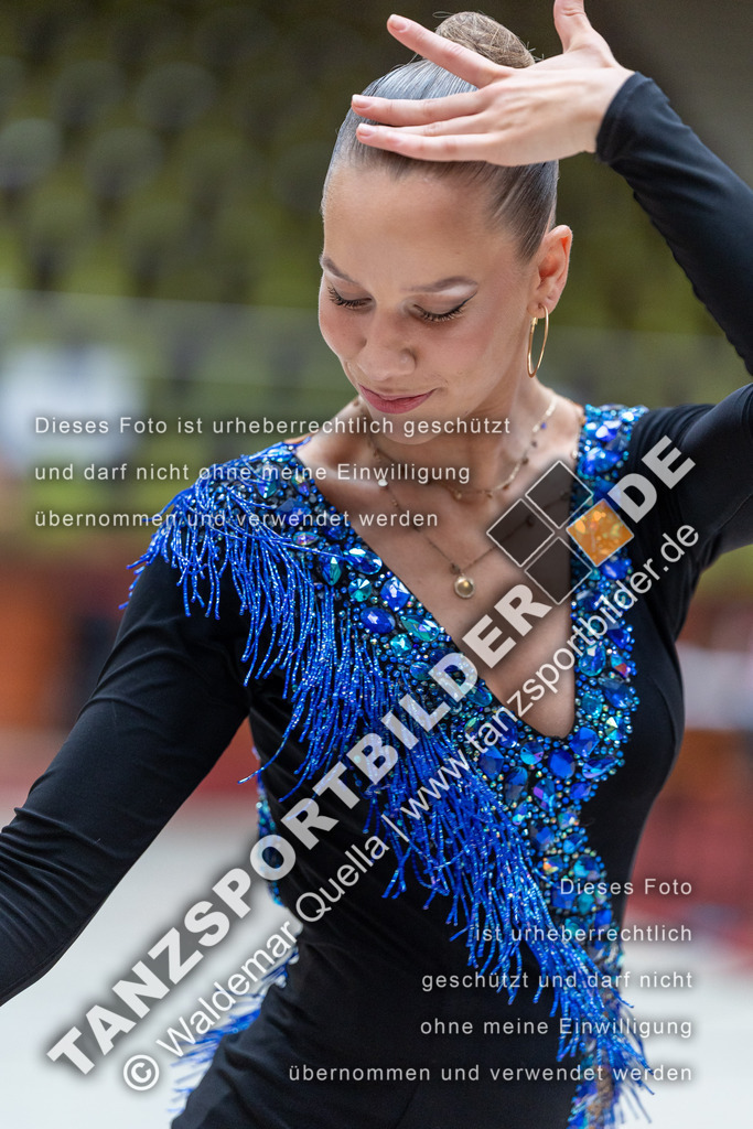 20240810-00145 | Hier finden Sie Tanz Bilder vom Latein und Standard Formationen tanzen. Sportbilder vom Tanzsport. Schöne Fotos und von Weltmeisterschaft, Europameisterschaft, Bundesliga, Regionalliga, Oberliga und Landesliga sowie von GOC Stuttgart, DanceComp, WM Bremen