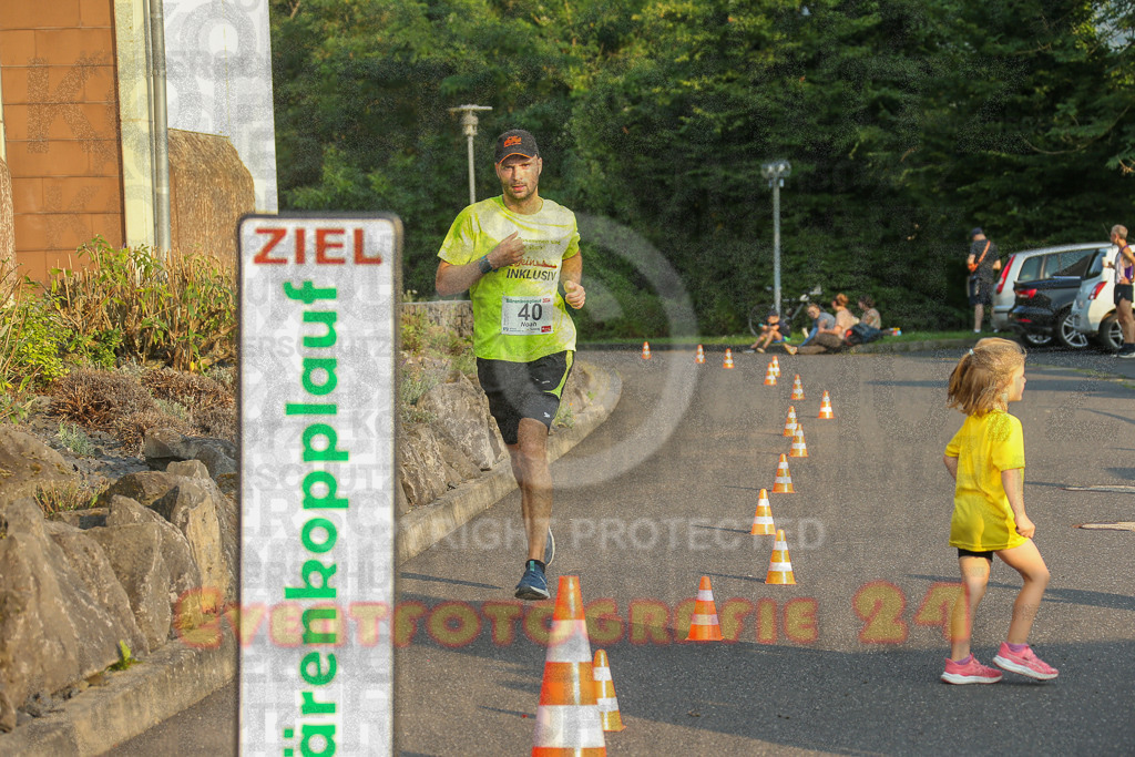 240802_1908_EX1_6068 | Sportfotografie im Rhein-Sieg Kreis, Köln, Bonn, NRW, Rheinland Pfalz, Hessen, etc. Unser Tätigkeitsfeld umfasst den Laufsport vom Volkslauf über den Marathon, Duathlon, Triathon bis zum Ultralauf wie Kölnpfad Ultra oder Schindertrail.