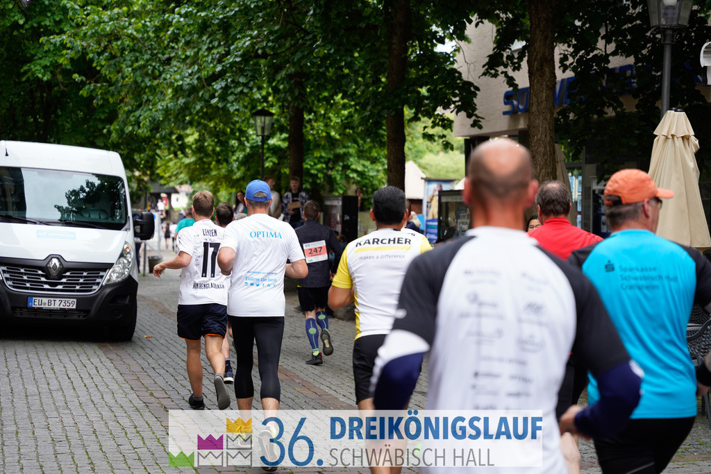 VR Bank Hauptlauf 10km | 3königslauf 2022 VR Bank Hauptlauf - Realisiert mit Pictrs.com