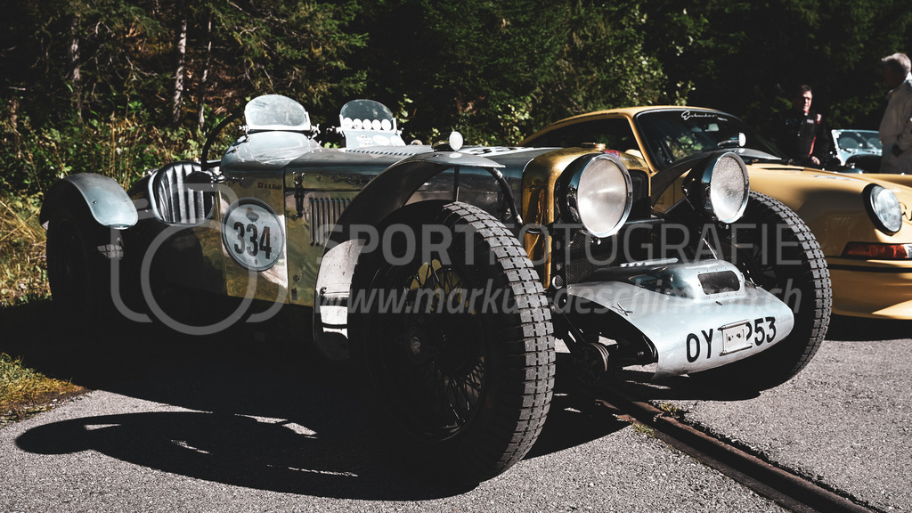 19. Arosa ClassicCar 2023 - 1. September 2023 | 19. Arosa ClassicCar 2023
Arosa, Schweiz
Bächli Hansueli aus Lenzburg mit der Startnummer 334 in einem Alvis Grenfell, Jahrgang 1932, in der Klasse Sport Trophy.
@arosaclassiccar, @arosa.official, #arosaclassiccar, #arosa, #76curves, #classiccar
Bild: Sportfotografie Markus Aeschimann | www.markus-aeschimann.ch - Realisiert mit Pictrs.com