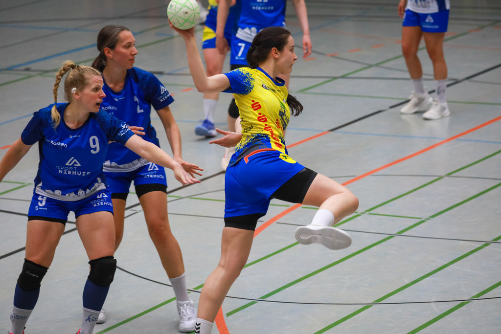 SVN_BorkenII_100525_012 | Bildergalerie von Sport-Ereignissen aber auch von weiteren spannenden Dingen - nicht nur vom Niederrhein. In Anlehnung an den bekannten Spruch von Hanns Dieter Hüsch heißt das Motto: "Niederrhein ist überall".  - Realisiert mit Pictrs.com