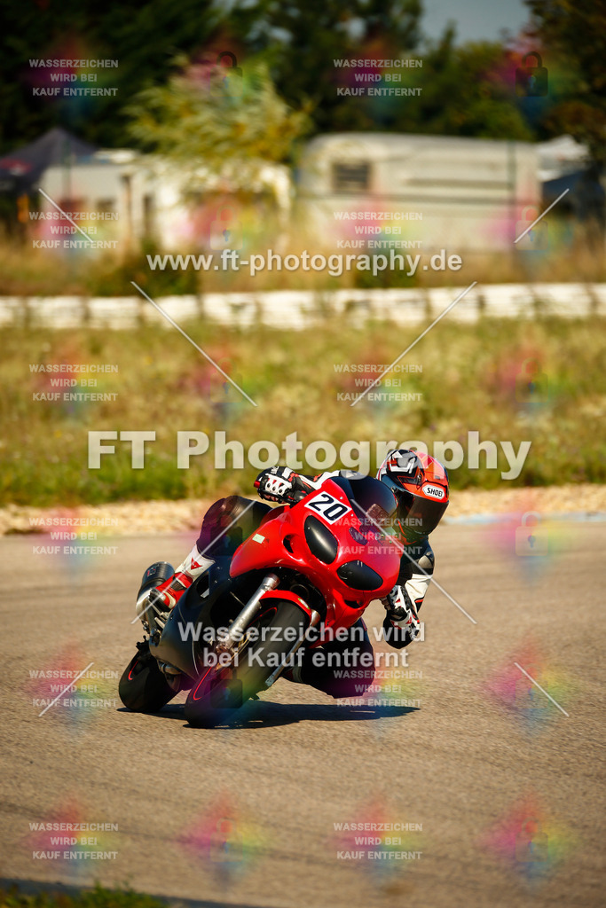 _MOT8772 | Hier findet Ihr Bilder von Touristenfahrten auf der Nürburgring Nordschleife oder von anderen Veranstaltungen die ich besucht habe. Viel Spass beim Durch Schauen 