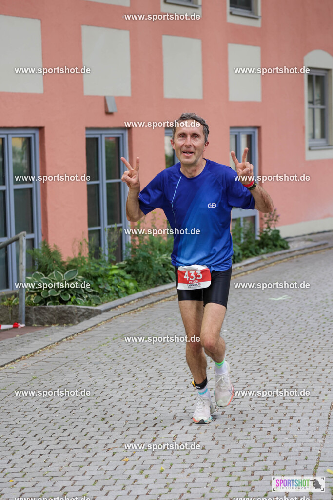 KSZ_9571 | Stadttriathlon Erding 2025. #yourpictrs #sportshot_your_pictrs @Sportshotphotography #stadttriathlonerding Copyright: www.sportshot.de