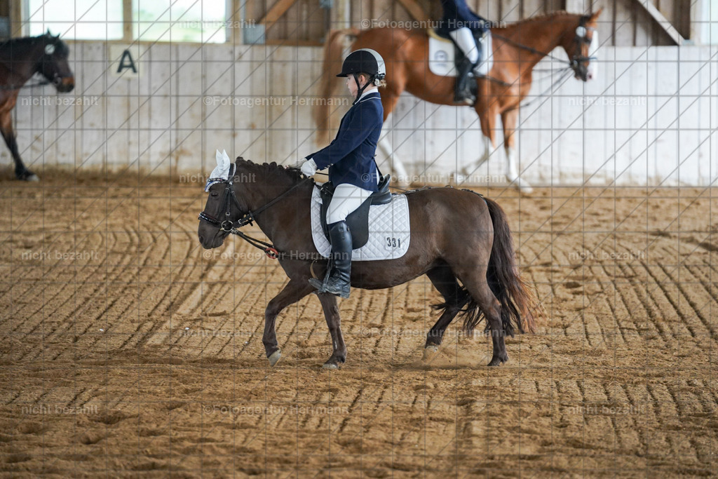 20230521-FAH05971 | Frühjahrsturnier, Landsberg am Lech, 2023, Reitclub Landsberg, Turnierbilder, Fotos Turnier Landsberg, Fotoagentur Herrmann, Turnierfotografen Bayern, Reitsport Fotograf, Pferde Fotograf