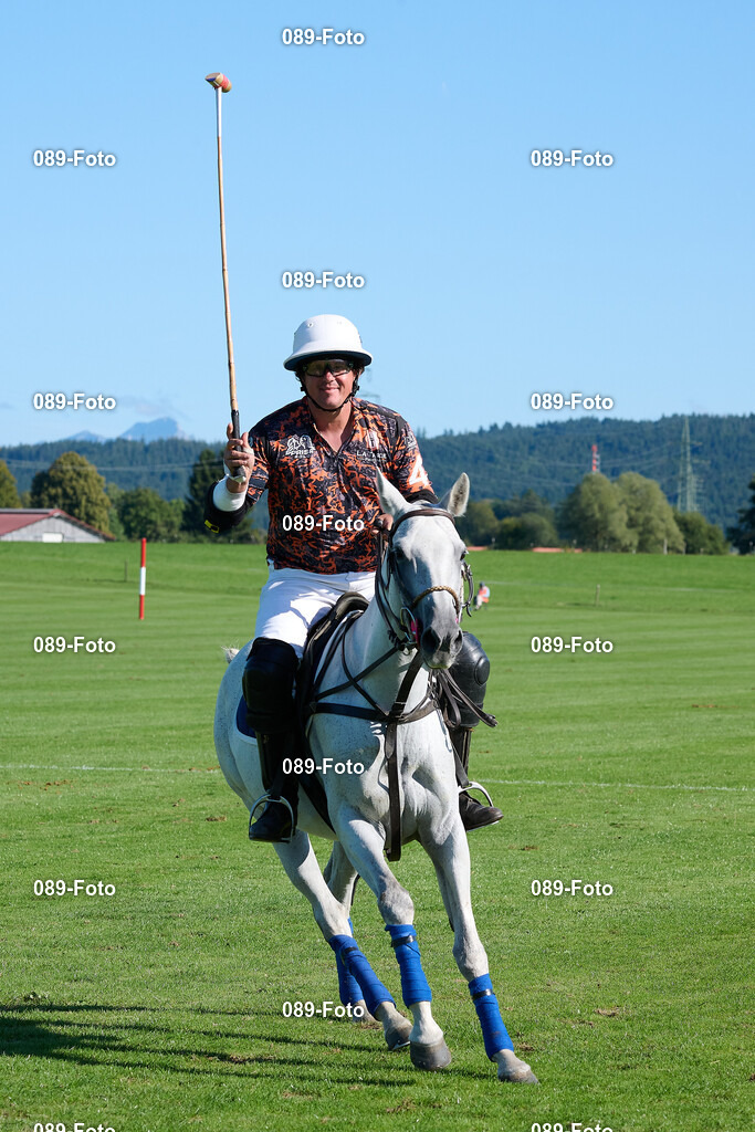 La Tarde Trachten Polo Cup 2025, La Tarde Polo Team vs Chiemsee Polo Team | La Tarde Polo Club Munich, La Tarde Trachten Polo Cup 2025, La Tarde Polo Team vs Chiemsee Polo Team, 2025-09-06,Foto: 089-foto.org - Realisiert mit Pictrs.com