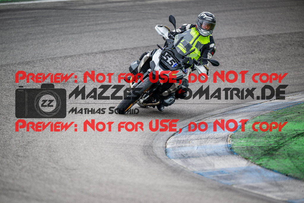 MaZZes_FotoMatrix_240702_6007705_0444 | INST