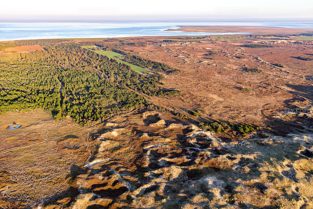 Aerial view: Wadden Sea National Park in Fanø in the state South Denmark, Denmark.Photo: IMG_118961.jpg taken on 09/21/2019 by Werner Riehm/FLY-FOTO.comResolution of the original: 5297 x 3531 px