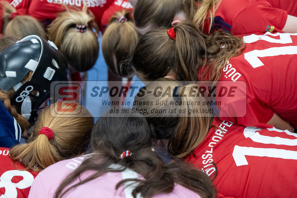HK_20250223_103098 | Deutsche Meisterschaft wU14 Finale und Ehrungen am 23.2.2025 Düsseldorfer HC, Düsseldorf