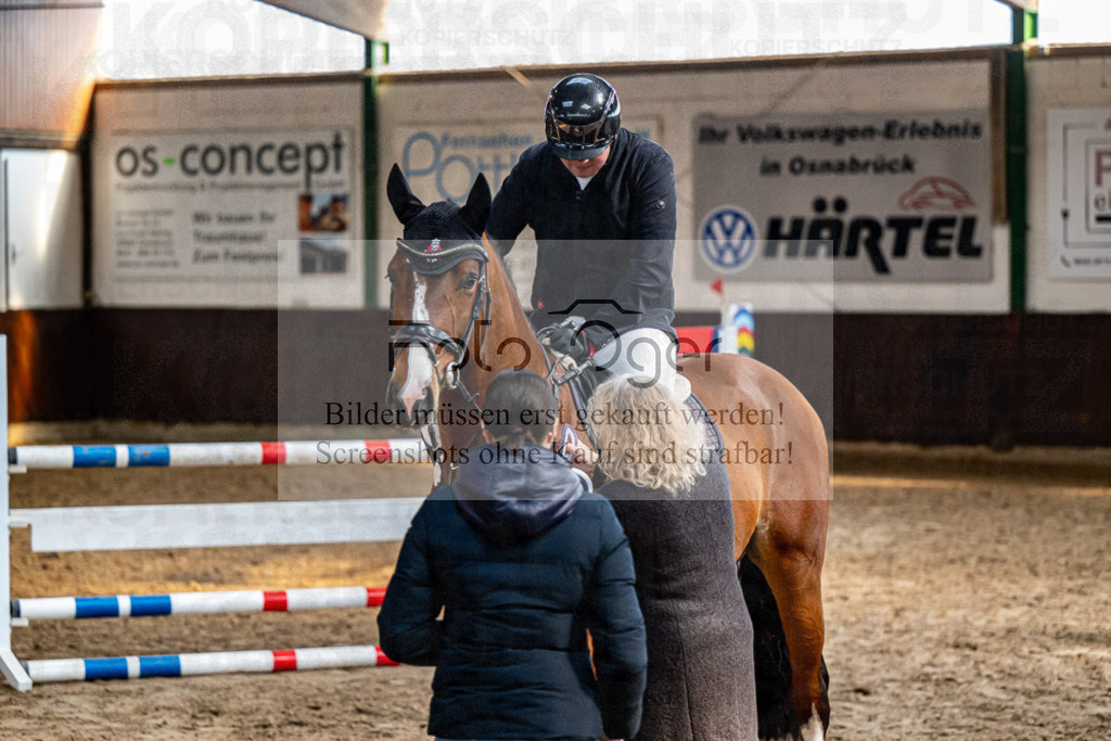 20240308-DOS_3710 | Entdecke hochwertige Reitturnierfotos von Foto Oger. Professionell, emotional und authentisch – jetzt Lieblingsmomente im Shop bestellen.Deutschlandweite Turnierfotografie. - Realisiert mit Pictrs.com