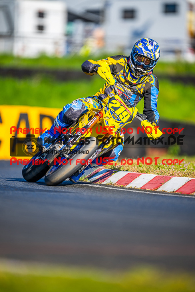 MaZZes_FotoMatrix_230916_0851 | S2