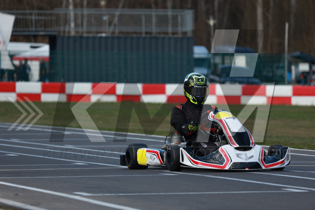 0DKP1857 | Kliewer Motion & Motorsport - Realisiert mit Pictrs.com