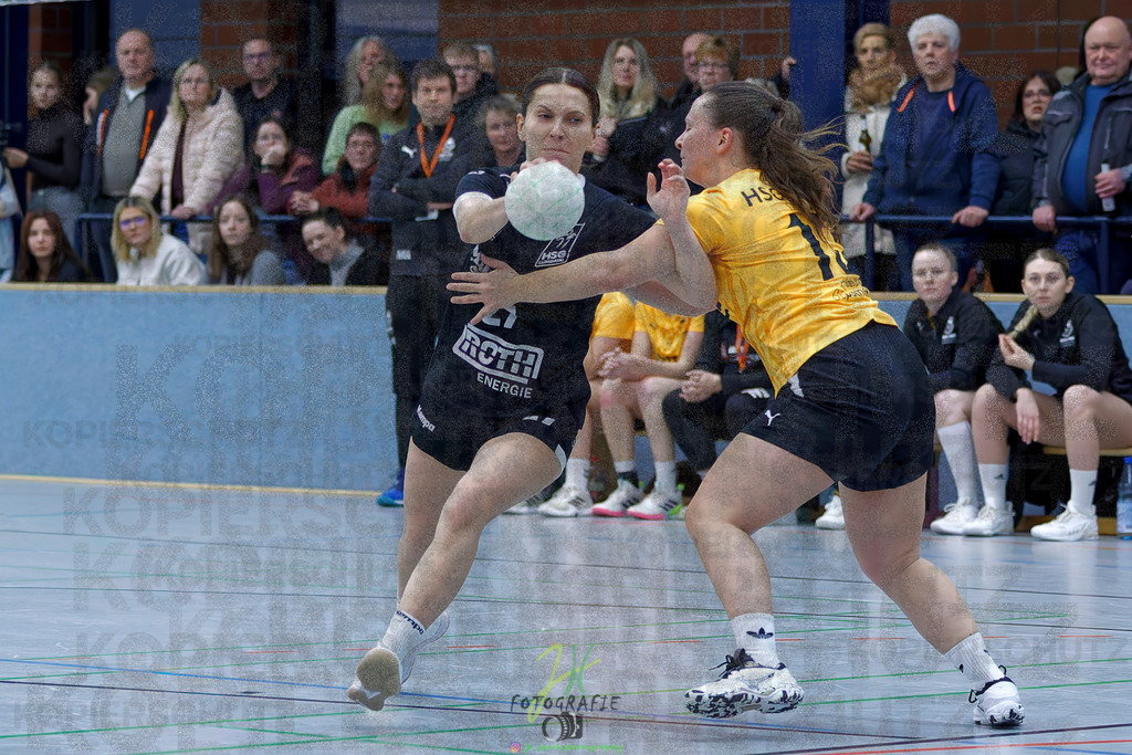 Handball Frauen Oberliga Mitte, HSG Eibelshausen/Ewersbach - HSG Lumdatal | Handball Frauen Oberliga Mitte, HSG Eibelshausen/Ewersbach - HSG Lumdatal am 21.02.2026 in Dietzhölztal-Steinbrücken (Sporthalle am Hammerweiher)Photo © 2026 - Jörg Heinrich - Realisiert mit Pictrs.com
