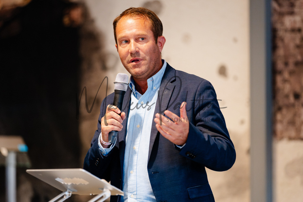 20260702-kreisfußballkonferenz-0061 | Das ist die Fotodatenbank für authentische Sportfotografie aus Münster: Markus Paletta fotografiert Teams, Sportler:innen, Kinder, Events & Unternehmen. - Realisiert mit Pictrs.com