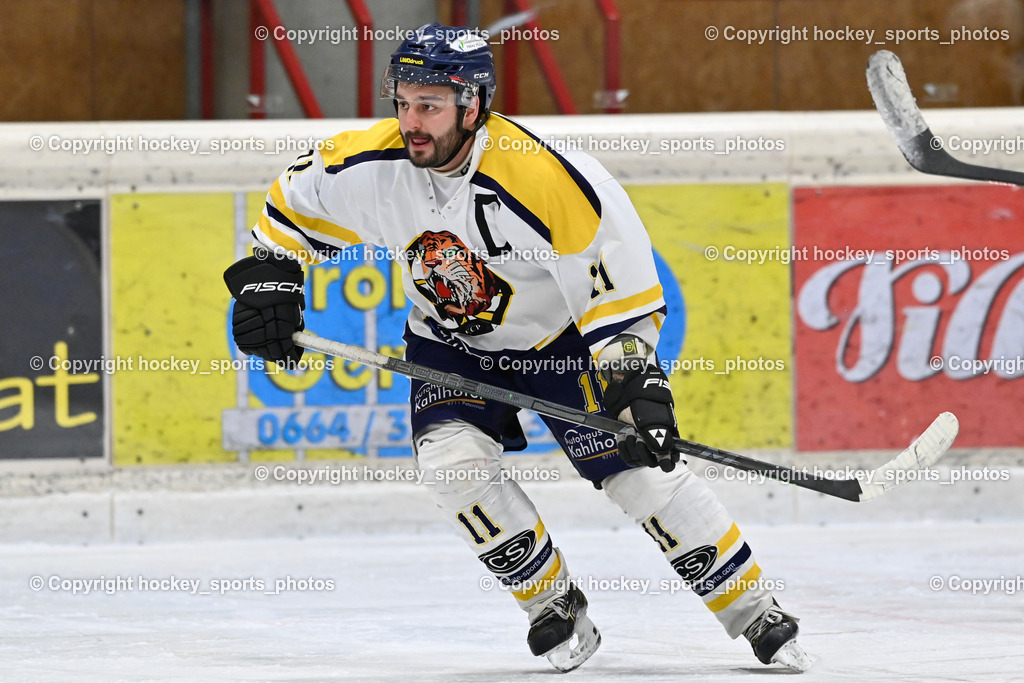 EC Tigers Paternion vs. Tarco Wölfe II | #11 Ott Marcel EC Tigers Paternion, EC Tigers Paternion vs. Tarco Wölfe II, EC Tigers Paternion vs. Tarco Wölfe II am 19.12.2024 in Spittal an der Drau (Eissportzentrum Spittal), Austria, (Photo by Bernd Stefan)