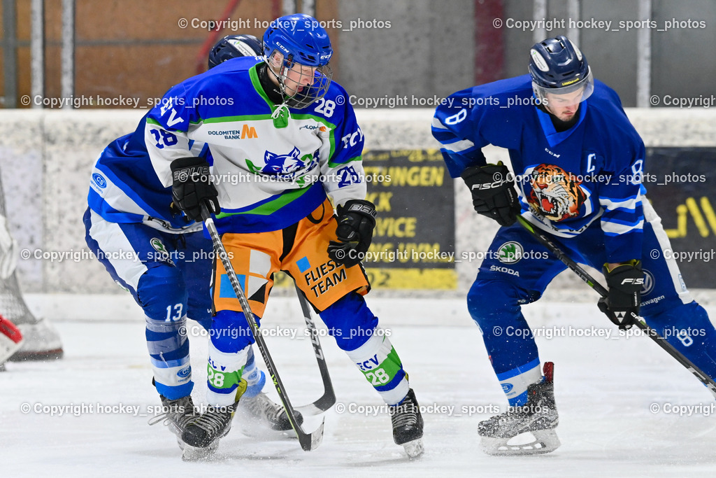 EC Tigers Paternion vs. EC Virgen 12.2.2023 | #28 Bstieler Oliver, #8 Ortner Sandro