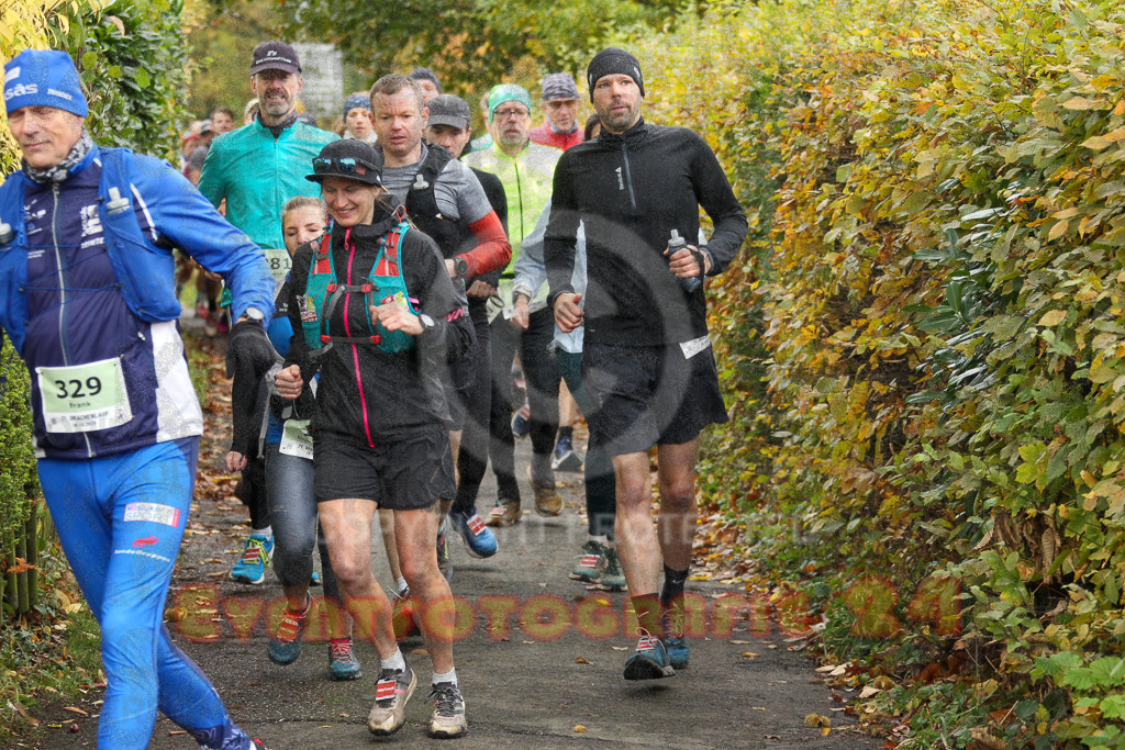 251026_1007_EV4_4288 | Sportfotografie im Rhein-Sieg Kreis, Köln, Bonn, NRW, Rheinland Pfalz, Hessen, etc. Unser Tätigkeitsfeld umfasst den Laufsport vom Volkslauf über den Marathon, Duathlon, Triathon bis zum Ultralauf wie Kölnpfad Ultra oder Schindertrail.