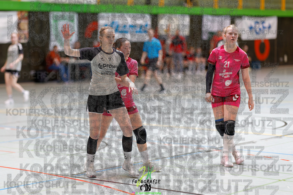 Hessenmeisterschaft wJC - Spiel um Platz 3; TuS Kriftel - SG Schenklengsfeld | Hessenmeisterschaft wJC - Spiel um Platz 3; TuS Kriftel - SG Schenklengsfeld am 22.03.2025 in Biedenkopf (Sporthalle Lahntalschule)Photo © 2025 - Jörg Heinrich - Realisiert mit Pictrs.com