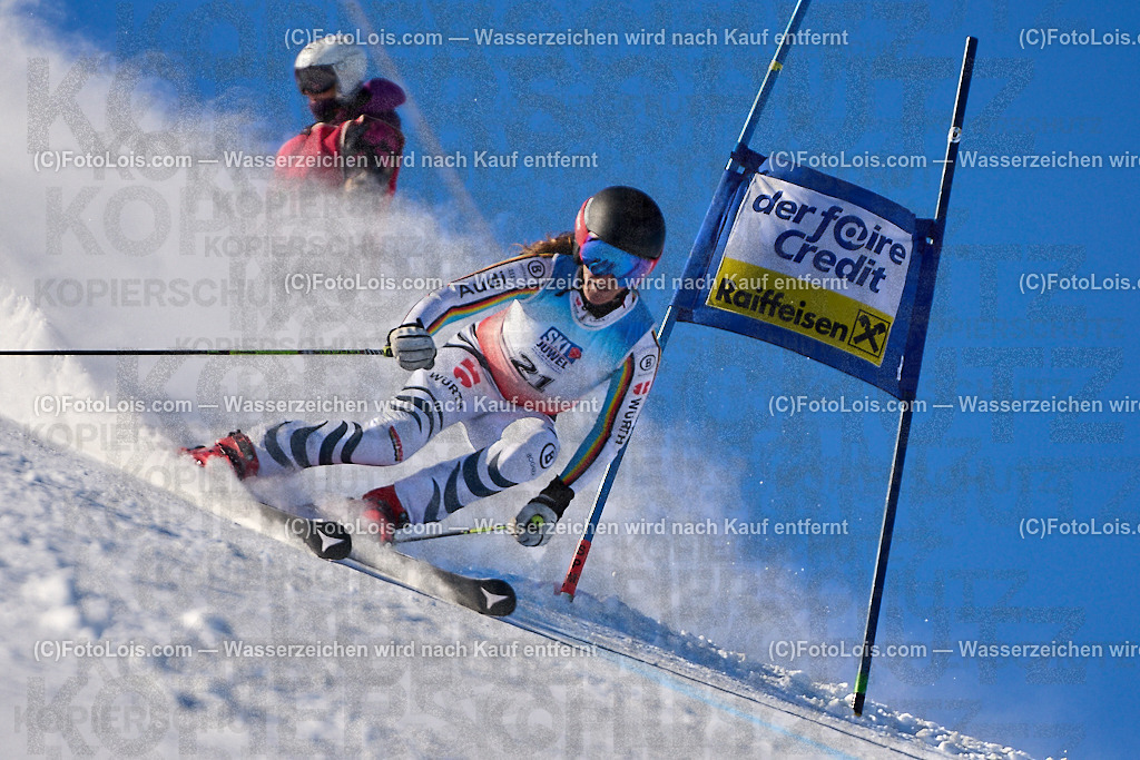 ALP3583_MASTERS-Cup_GS-C Damen_Rigo Denise Rita | (C)FotoLois.com, Alois Spandl. FIS Masters-Cup Wildschönau, Giant Slalom auf der Piste Schatzberg GS, Siegerehrung auf dem Dorfplatz Niederau, Sa 13. Januar 2024.