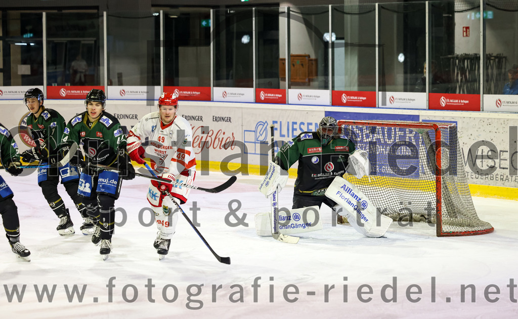 2022-11-13_001_TSV_Erding_gegen_TEV_Miesbach | Erding, Deutschland, 13.11.2022:
Eishockey, Bayernliga 2022 / 2023, 13. Spieltag, TSV Erding gegen TEV Miesbach, Endergebnis: 

Foto: Christian Riedel / fotografie-riedel.net