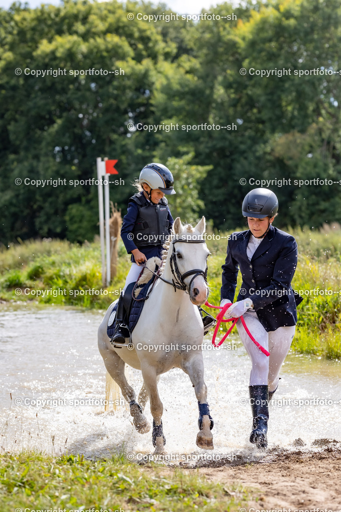 20250830-25VW5864-2 | Sportfoto SH - Realisiert mit Pictrs.com