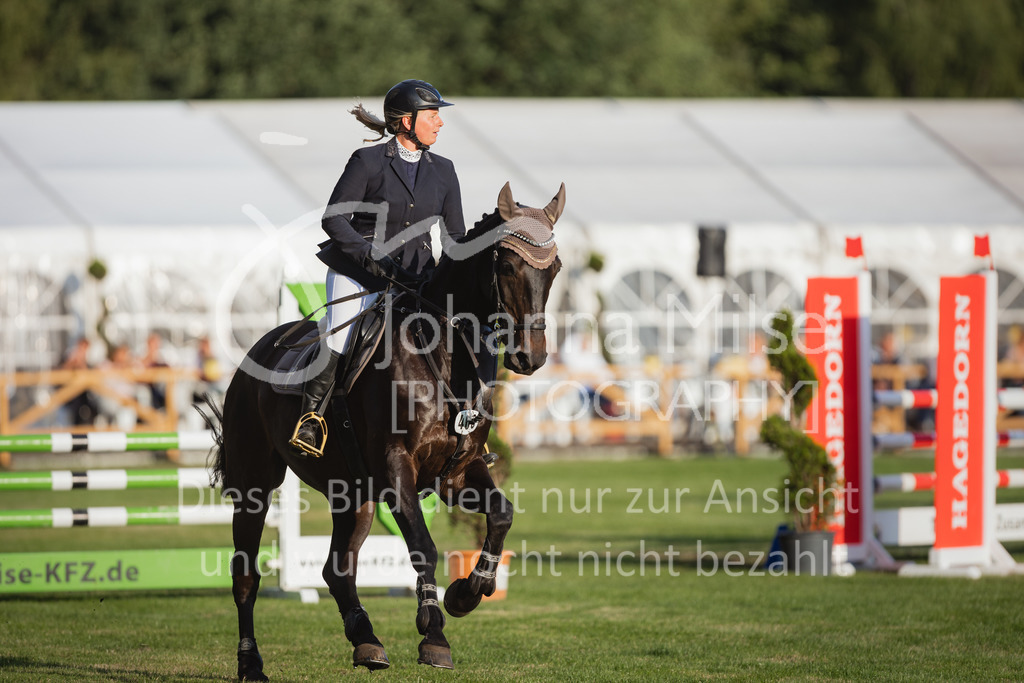 220714_LC_A2-Spr-932 | Deine schönsten Turniermomente als professionelle Fotos! Entdecke hochwertige Pferdesport-Fotografie im Online-Shop. Jetzt Fotos finden & bestellen!