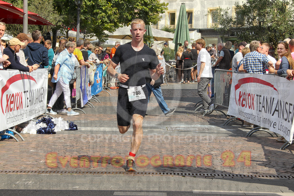 250824_1459_EV4_2456 | Sportfotografie im Rhein-Sieg Kreis, Köln, Bonn, NRW, Rheinland Pfalz, Hessen, etc. Unser Tätigkeitsfeld umfasst den Laufsport vom Volkslauf über den Marathon, Duathlon, Triathon bis zum Ultralauf wie Kölnpfad Ultra oder Schindertrail.