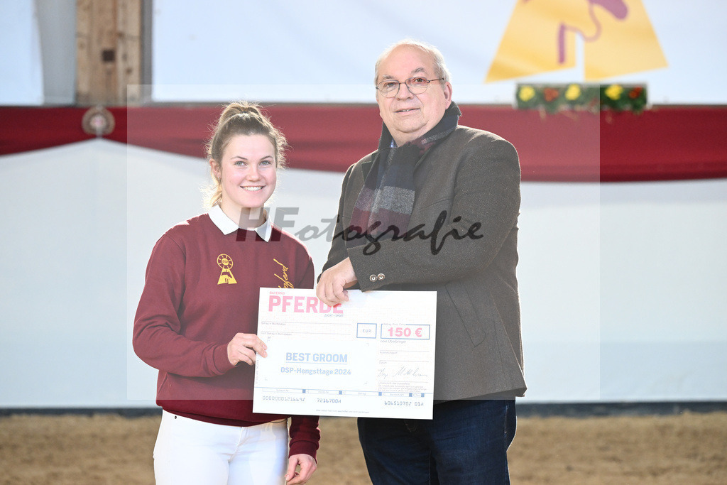 Ehrung bester Pfleger_2243191 | hf-fotografie - Realisiert mit Pictrs.com