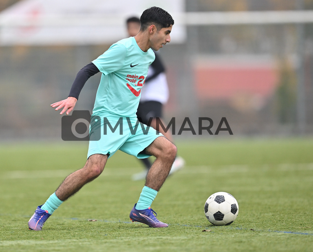 Fussball I Herren I Saison 2025-2026 I Bundesliga I 6. Spieltag I Eintracht Frankfurt - FC Bayern München  | MWMARA - Realisiert mit Pictrs.com