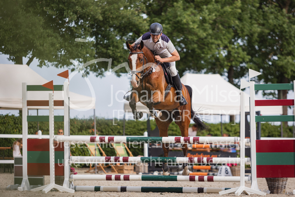 230616_Lemwerder_SprPf-Ageschl-815 | Deine schönsten Turniermomente als professionelle Fotos! Entdecke hochwertige Pferdesport-Fotografie im Online-Shop. Jetzt Fotos finden & bestellen!