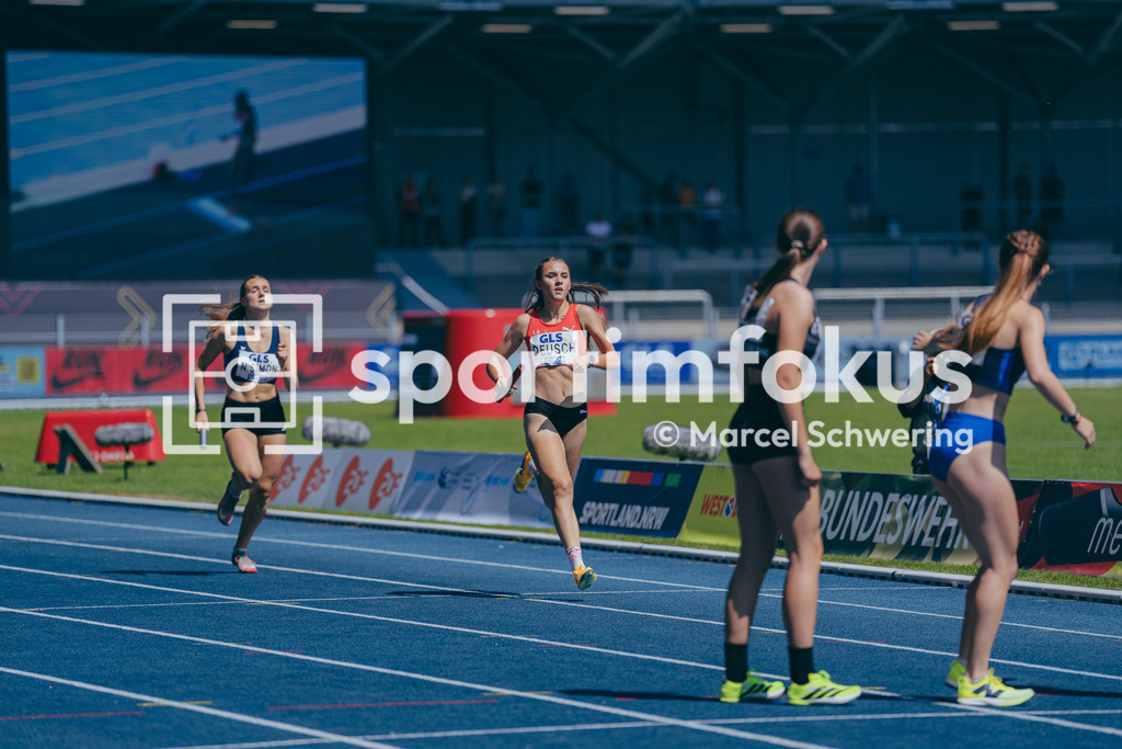 Deutsche Meisterschaften der Frauen und Männer 2026 | Isalie Viktoria Deusch, LG Region Karlsruhe, U20 4x400-Meter-Staffel, Deutsche Meisterschaften der Frauen und Männer 2026, Lohrheidestadion Bochum-Wattenscheid, 25.07.2026. Foto: Marcel Schwering / sportimfokus - Realisiert mit Pictrs.com