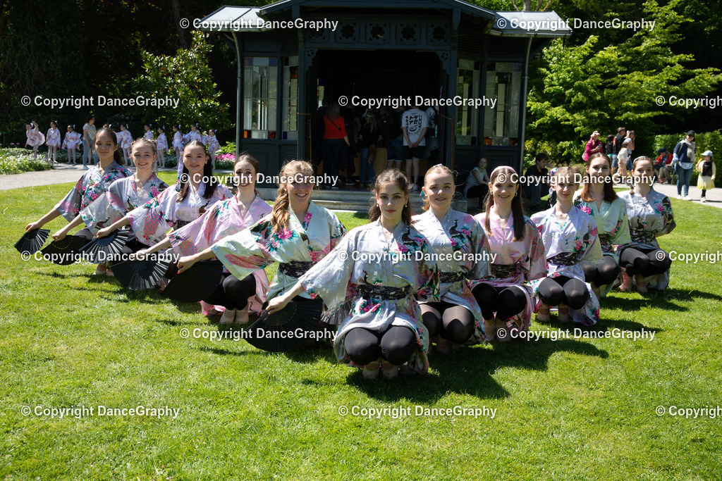 GPHY3936 | DanceGraphy - Realisiert mit Pictrs.com