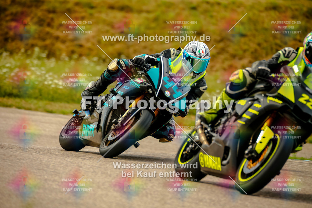 Chambley Juli-0726 | Hier findet Ihr Bilder von Touristenfahrten auf der Nürburgring Nordschleife oder von anderen Veranstaltungen die ich besucht habe. Viel Spass beim Durch Schauen 