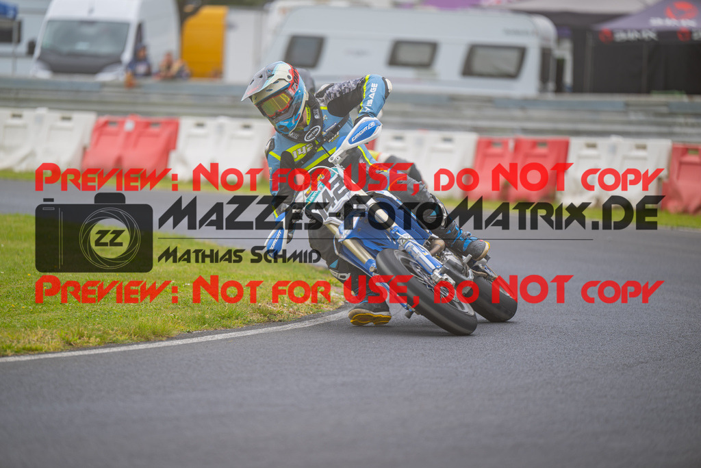 MaZZes-Fotomatrix-20260508-55677 | G4