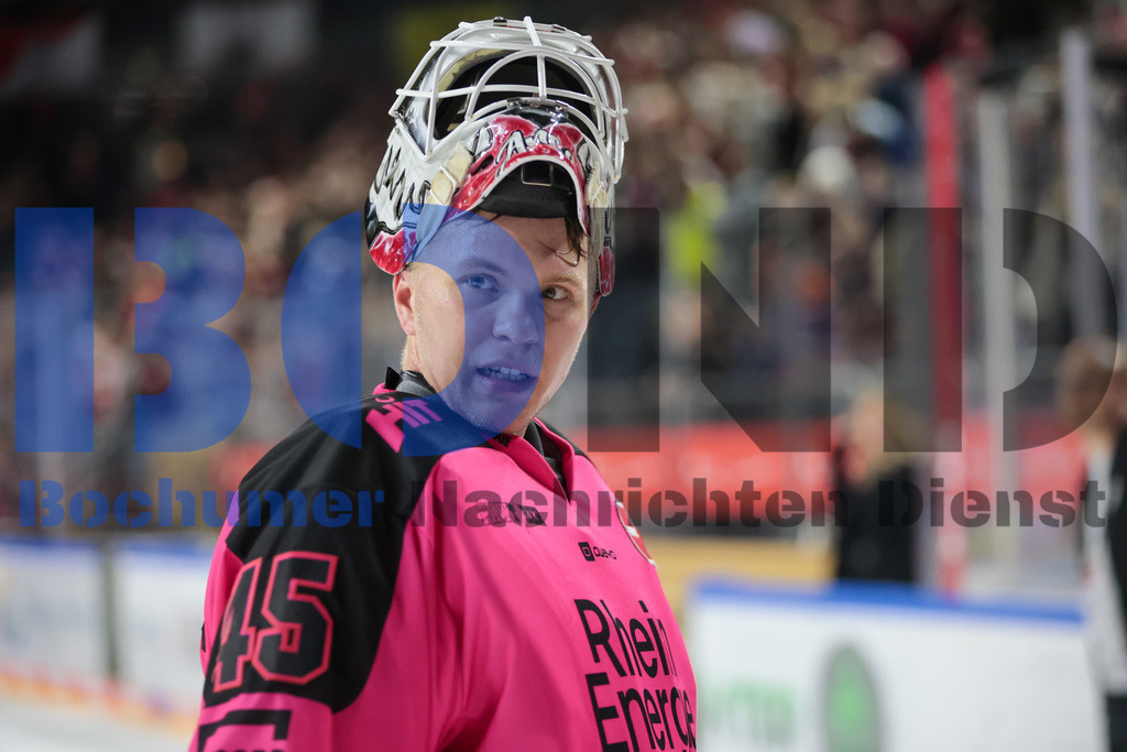 SES_KOLISE20251012-77 | bond - Realisiert mit Pictrs.com