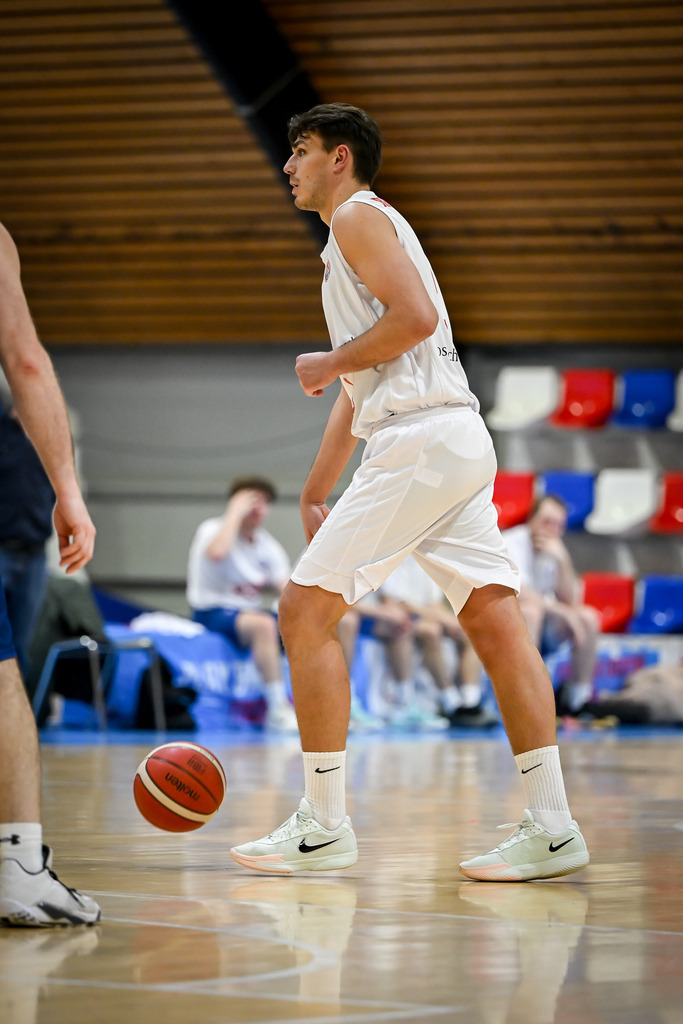 gml_043 | Fotos von Basketballspielen aus dem Raum NRW fotografiert von Gero Mueller-Laschet und Daniel Schaefer - Realisiert mit Pictrs.com