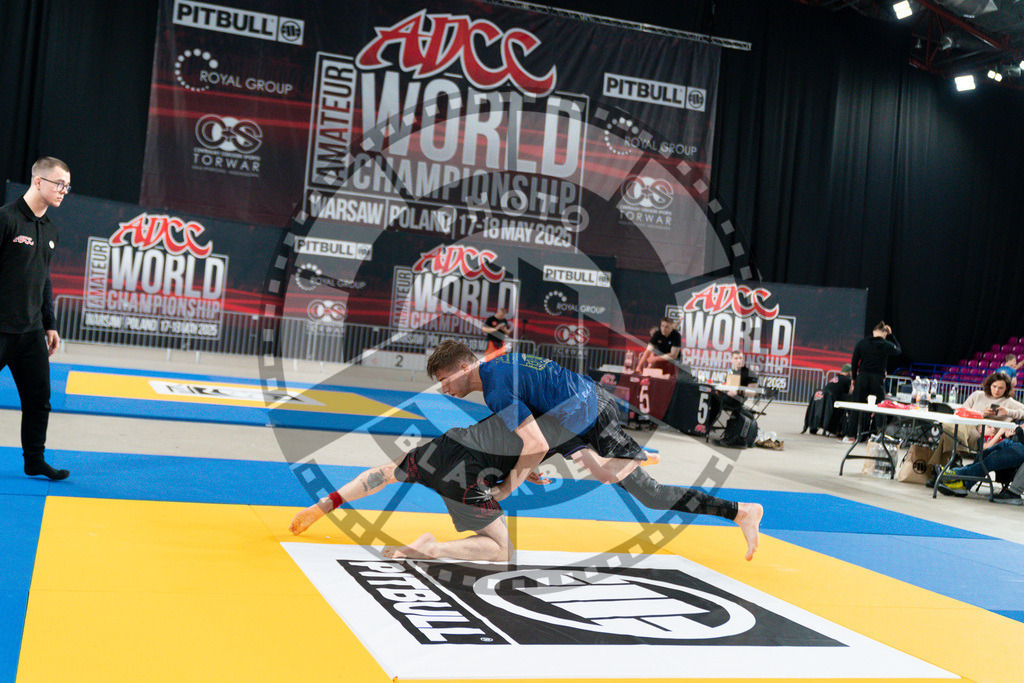 20250517PBB5096 | Athletes compete during the first day of the ADCC Amateur World Championship on May 15, 2025 in Warsaw, Poland. © Chiara Dazi / photoblackbelt