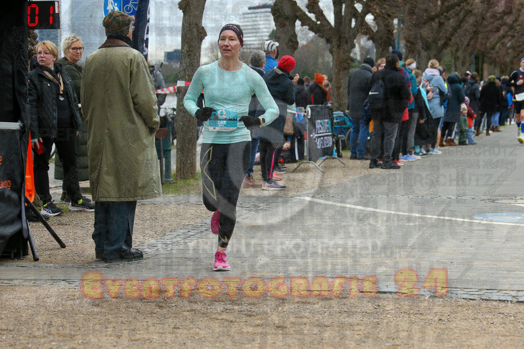 231231_1200_EX1_5031 | Sportfotografie im Rhein-Sieg Kreis, Köln, Bonn, NRW, Rheinland Pfalz, Hessen, etc. Unser Tätigkeitsfeld umfasst den Laufsport vom Volkslauf über den Marathon, Duathlon, Triathon bis zum Ultralauf wie Kölnpfad Ultra oder Schindertrail.
