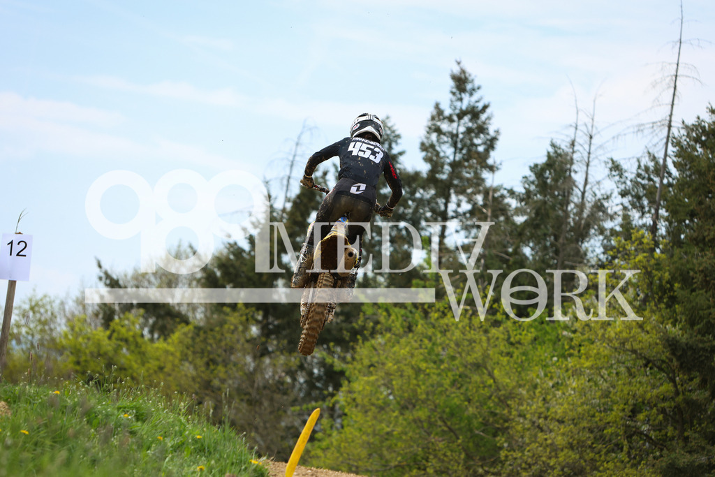 5E6A0127 | 989 MEDIAWORK