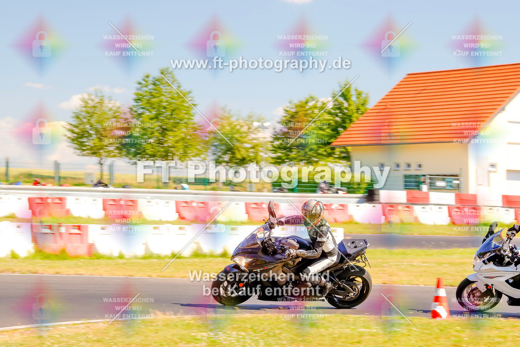 _MOT9170 | Hier findet Ihr Bilder von Touristenfahrten auf der Nürburgring Nordschleife oder von anderen Veranstaltungen die ich besucht habe. Viel Spass beim Durch Schauen 