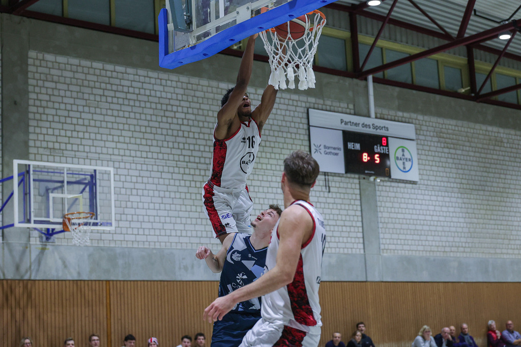 1.Regio BAYER GIANTS vs LippeBaskets Werne-54 | Fotos von Basketballspielen aus dem Raum NRW fotografiert von Gero Mueller-Laschet und Daniel Schaefer - Realisiert mit Pictrs.com