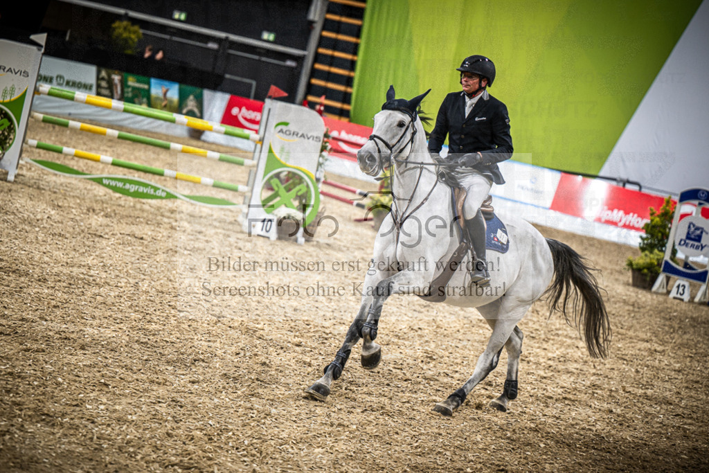 DOS_1613 | Entdecke hochwertige Reitturnierfotos von Foto Oger. Professionell, emotional und authentisch – jetzt Lieblingsmomente im Shop bestellen.Deutschlandweite Turnierfotografie. - Realisiert mit Pictrs.com