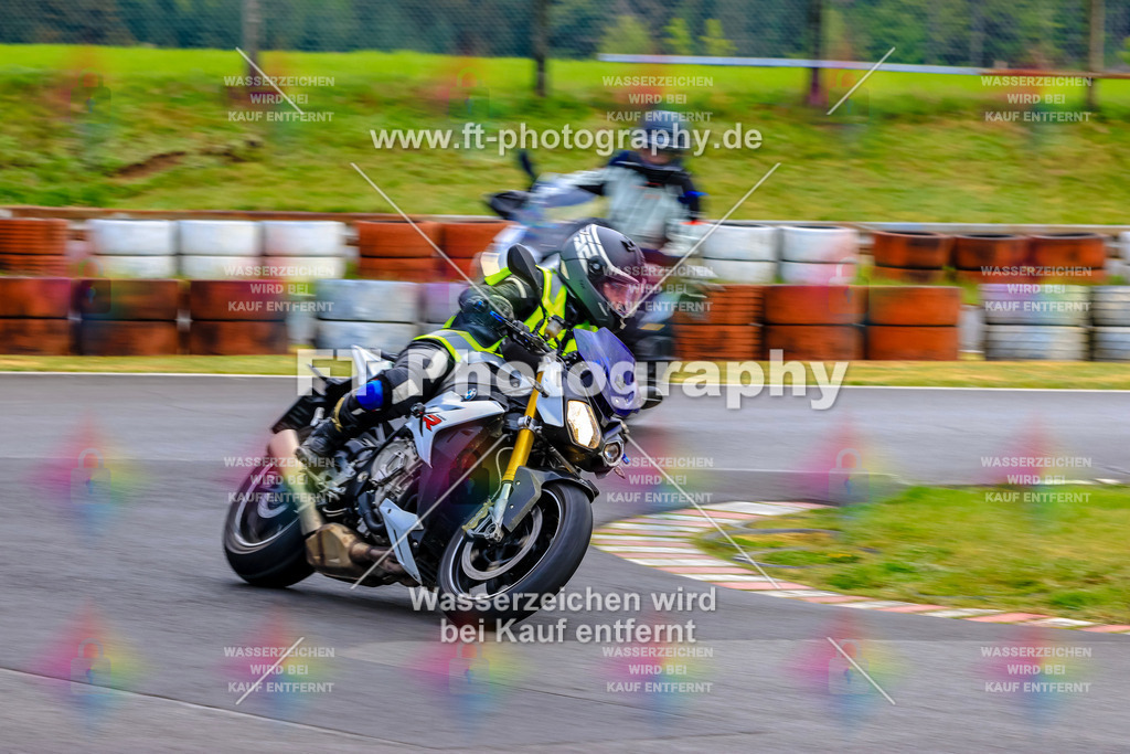 _OTO3160 | Hier findet Ihr Bilder von Touristenfahrten auf der Nürburgring Nordschleife oder von anderen Veranstaltungen die ich besucht habe. Viel Spass beim Durch Schauen 