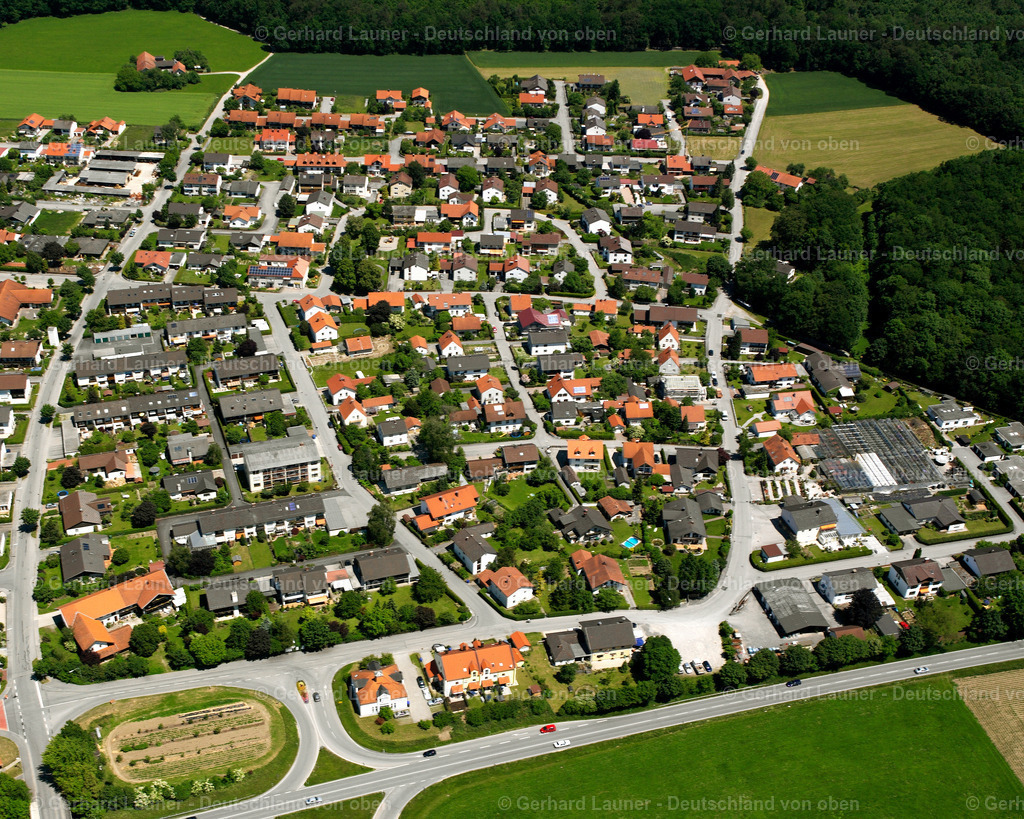 2600467 | ÖD 09.06.2006 Wohngebiet einer Einfamilienhaus- Siedlung  in Öd im Bundesland Bayern, Deutschland // Single-family residential area of settlement  in Öd in the state Bavaria, Germany Foto: Gerhard Launer