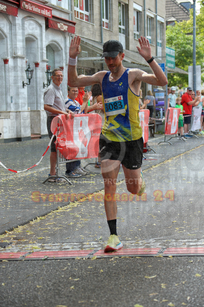220625_1628_EX1_4643 | Sportfotografie im Rhein-Sieg Kreis, Köln, Bonn, NRW, Rheinland Pfalz, Hessen, etc. Unser Tätigkeitsfeld umfasst den Laufsport vom Volkslauf über den Marathon, Duathlon, Triathon bis zum Ultralauf wie Kölnpfad Ultra oder Schindertrail.