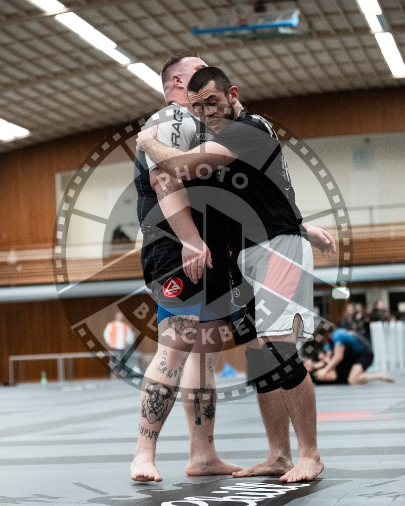 20251129PBB9070 | Fighters compete during the luta livre competition ILLCS XI winter edition on November 29, 2025 in Hannover, Germany.