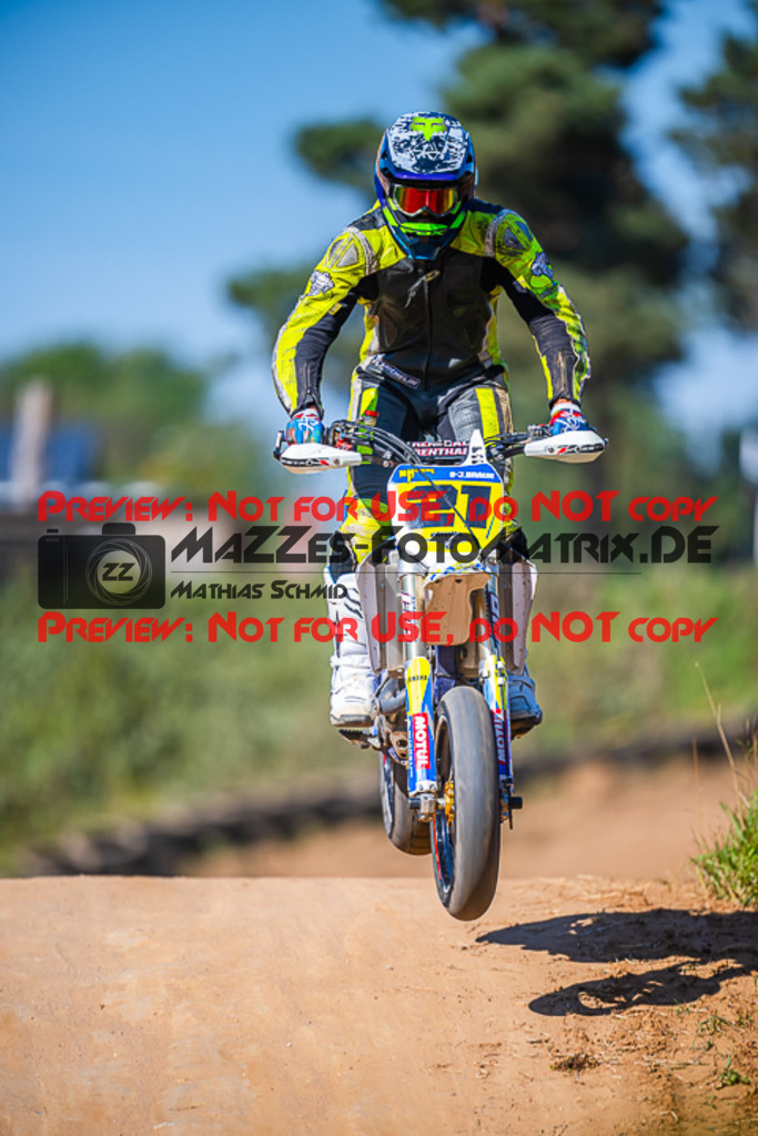 MaZZes_FotoMatrix_230916_1661 | S4